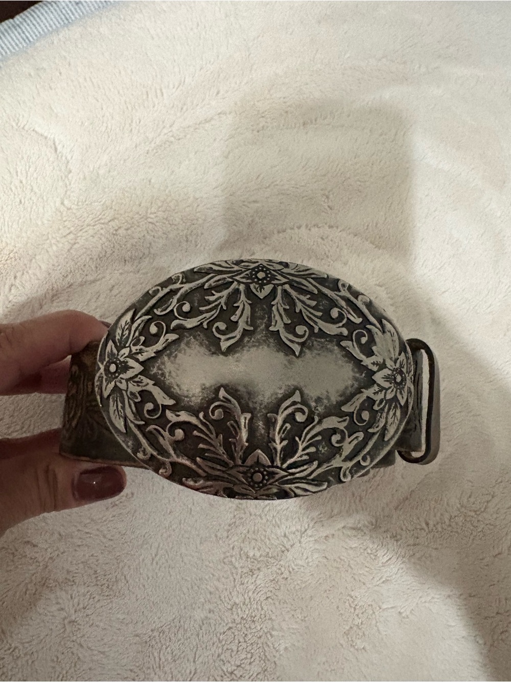 Vintage Hyde Collection Tooled Leather Western Belt Size S Rose Floral Filigree